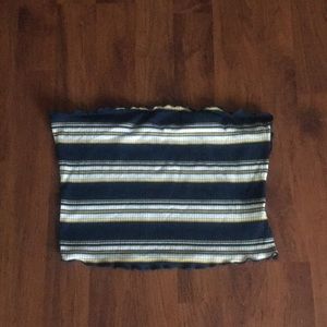 Blue notes, tube top, yellow white and navy, smoke free home.